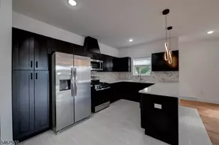 2 Cleveland St, Belleville, NJ 07109 - Photo 7