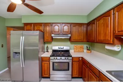 3 Munsee Trl, Branchburg Township, NJ 08876 - Photo 5