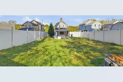 16 Green St, Oxford Township, NJ 07863 - Photo 31
