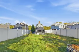 16 Green St, Oxford Township, NJ 07863 - Photo 31