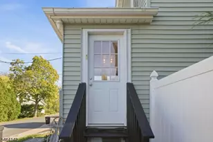 16 Green St, Oxford Township, NJ 07863 - Photo 33