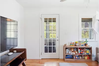 16 Green St, Oxford Township, NJ 07863 - Photo 7