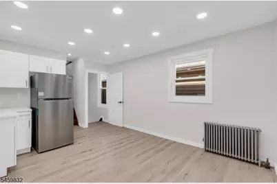 130 19th Ave, Irvington, NJ 07111 - Photo 5
