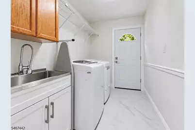 931 Vosseller Ave, Bridgewater, NJ 08836 - Photo 17
