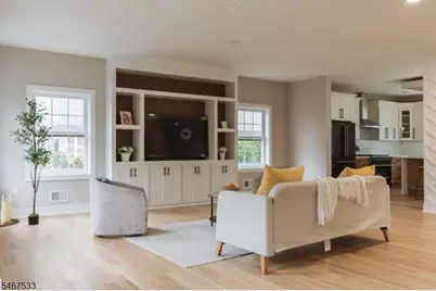 138 5th St, Saddle Brook Township, NJ 07663 - Photo 5