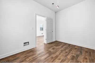196 Fairmount Ave, Newark, NJ 07103 - Photo 9