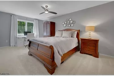 92 Edgefield Dr, Parsippany, NJ 07950 - Photo 19