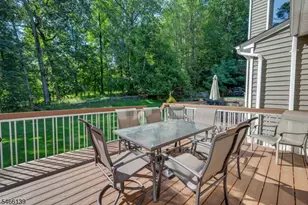 92 Edgefield Dr, Parsippany, NJ 07950 - Photo 35
