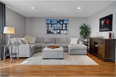 92 Edgefield Dr, Parsippany, NJ 07950 - Photo 15