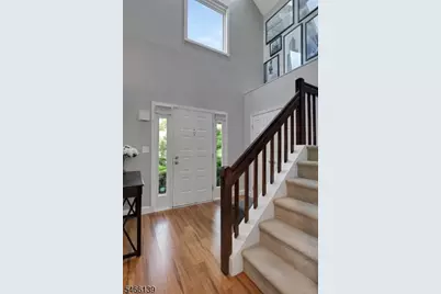 92 Edgefield Dr, Parsippany, NJ 07950 - Photo 5