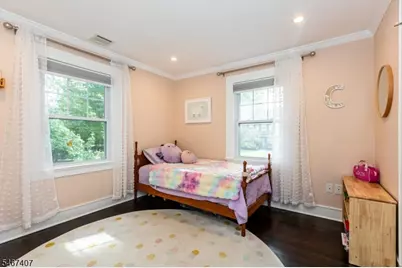 64 Chestnut Rd, Verona, NJ 07044 - Photo 21