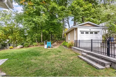 64 Chestnut Rd, Verona, NJ 07044 - Photo 31