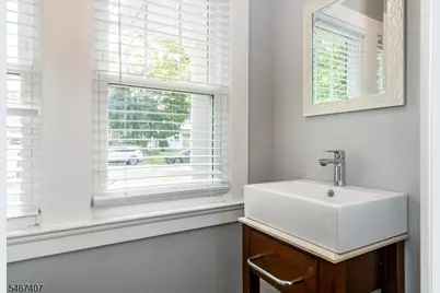 64 Chestnut Rd, Verona, NJ 07044 - Photo 17