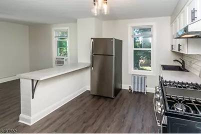25 N Main St #B, Flemington, NJ 08822 - Photo 9