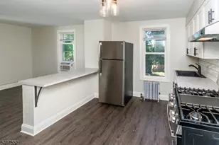 25 N Main St, Flemington, NJ 08822 - Photo 9