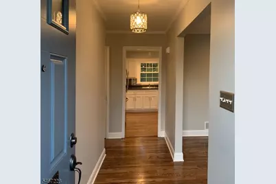 9 Harrison Ct, Summit, NJ 07901 - Photo 3