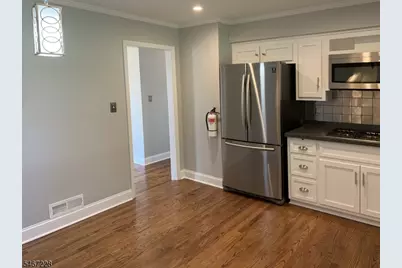9 Harrison Ct, Summit, NJ 07901 - Photo 11