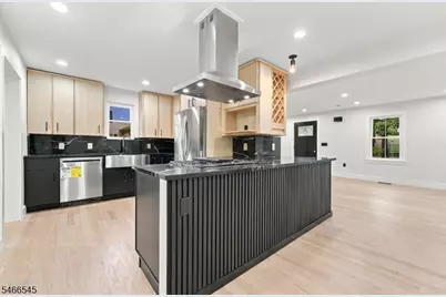 1310 Woodland Ave, Plainfield, NJ 07060 - Photo 15