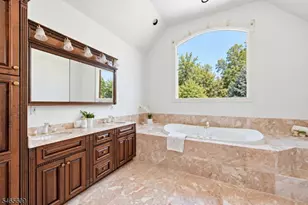 54 Burnet Hill Rd, Livingston, NJ 07039 - Photo 23