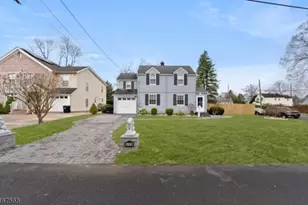 505 Mountainview Dr, North Plainfield, NJ 07063 - Photo 1