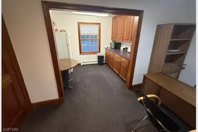 77 Jefferson Pl, Totowa, NJ 07512 - Photo 7
