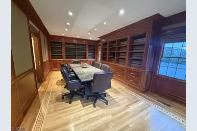 77 Jefferson Pl, Totowa, NJ 07512 - Photo 3