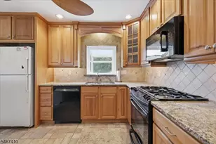 720 Warren Glen Rd, Greenwich Township, NJ 08804 - Photo 5