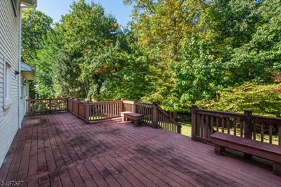 115 Churchill Dr, Clifton, NJ 07013 - Photo 11