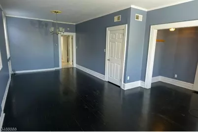121 Baldwin Place, Bloomfield, NJ 07003 - Photo 3
