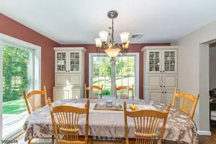 9 Old Traveled Way, Roxbury Township, NJ 07852 - Photo 11