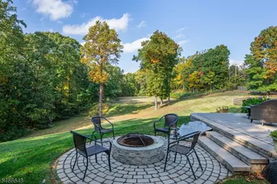 9 Old Traveled Way, Roxbury Township, NJ 07852 - Photo 5