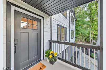 90 Chestnut St, Morristown, NJ 07960 - Photo 3