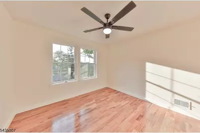 90 Chestnut St, Morristown, NJ 07960 - Photo 19