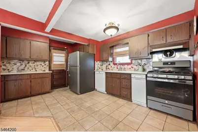 15 Adelaide St, Belleville Twp., NJ 07109 - Photo 9