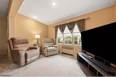 15 Adelaide St, Belleville Twp., NJ 07109 - Photo 7