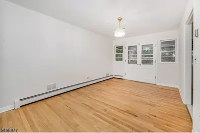 37 Mea Dr, Berkeley Heights Township, NJ 07922 - Photo 23