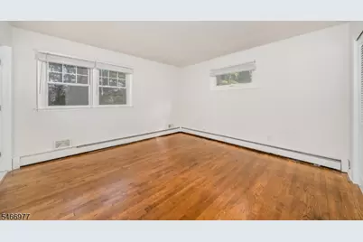 37 Mea Dr, Berkeley Heights Township, NJ 07922 - Photo 29