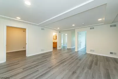 21 Walsh Rd #1, Franklin, NJ 07416 - Photo 5
