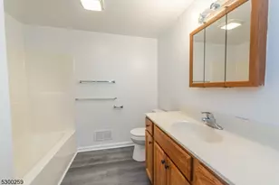 21 Walsh Rd, Franklin, NJ 07416 - Photo 17
