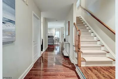 38 Eggers Ct, Summit, NJ 07901 - Photo 3