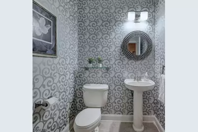 38 Eggers Ct, Summit, NJ 07901 - Photo 7