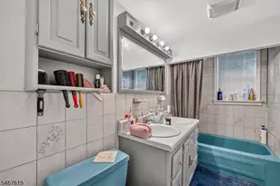130 Rowland Ave, Clifton, NJ 07012 - Photo 11