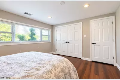 15 Foxwood Dr, Franklin Township, NJ 08873 - Photo 19