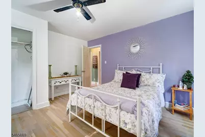 39 Westover Ave, West Caldwell, NJ 07006 - Photo 9