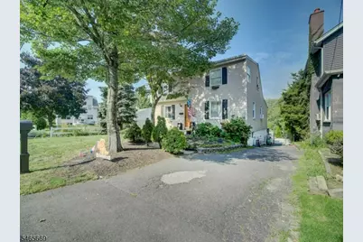 39 Westover Ave, West Caldwell, NJ 07006 - Photo 1