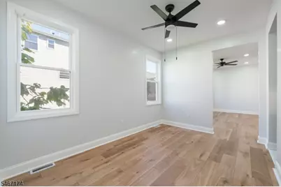 137 Amherst St, East Orange, NJ 07018 - Photo 11