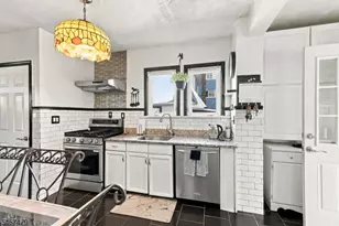 200 Lincoln Pl, Irvington, NJ 07111 - Photo 7