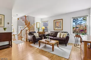 22 Dowitcher Ct, Wayne, NJ 07470 - Photo 21