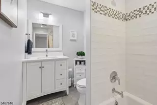 22 Dowitcher Ct, Wayne, NJ 07470 - Photo 33