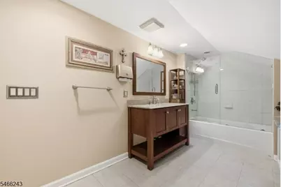 18 West Valley Brook Rd, Washington Township, NJ 07853 - Photo 29